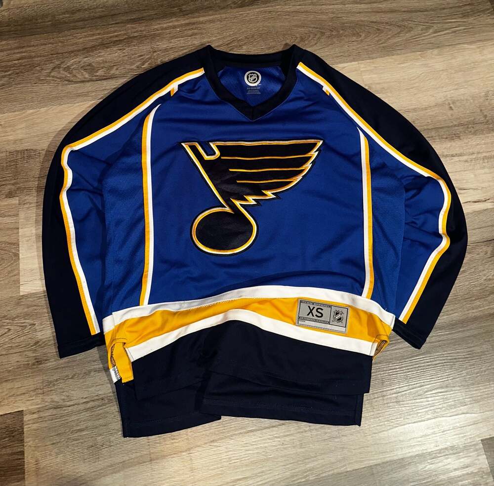 St. Louis Blues NHL Team Apparel Jersey Size XS